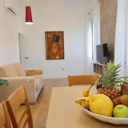 דירה Franco's House סורנטו